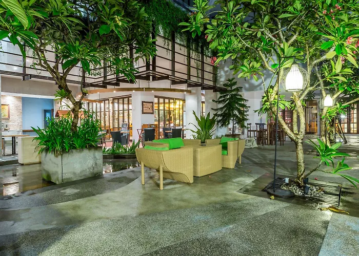 Wyndham Garden Bali Отель Кута